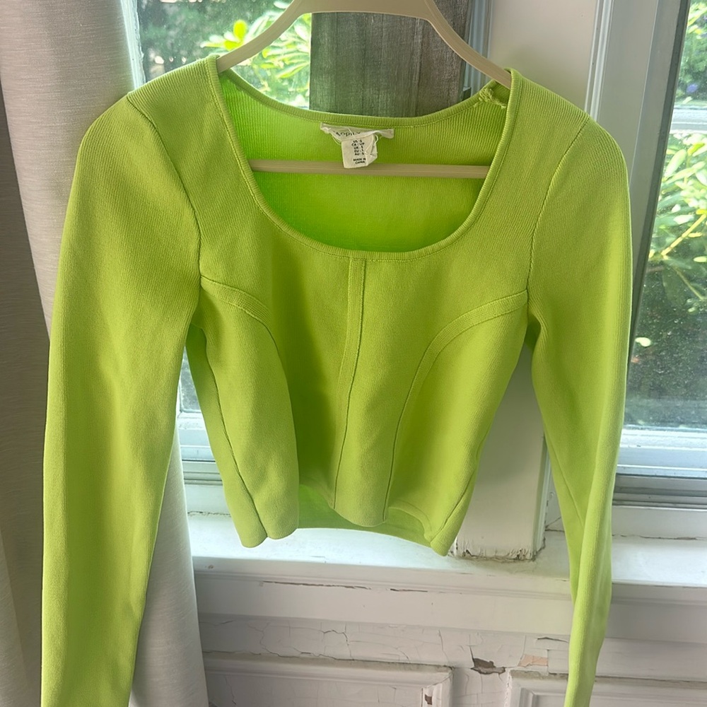 Slightly cropped lime green fitted sweater